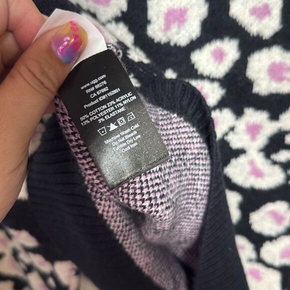 NWT-UGG-Shaina Cardigan- BLACK HIBISCINA-black/white/pink- Size Small - Picture 12 of 12